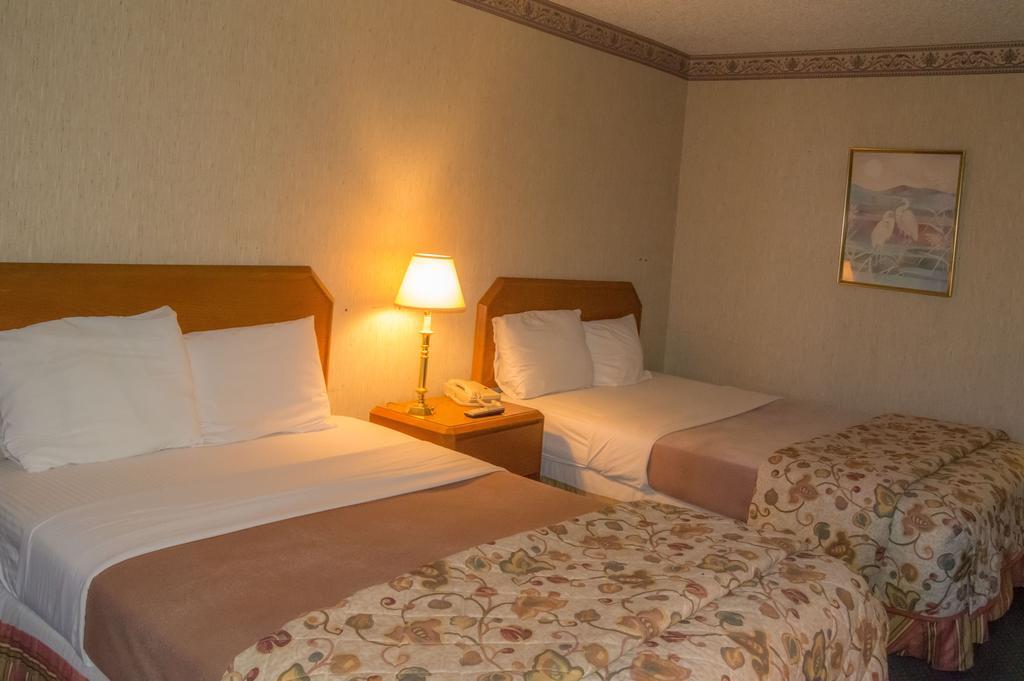 Executive Inn Hotel&Conference Center Lawton Cameră foto