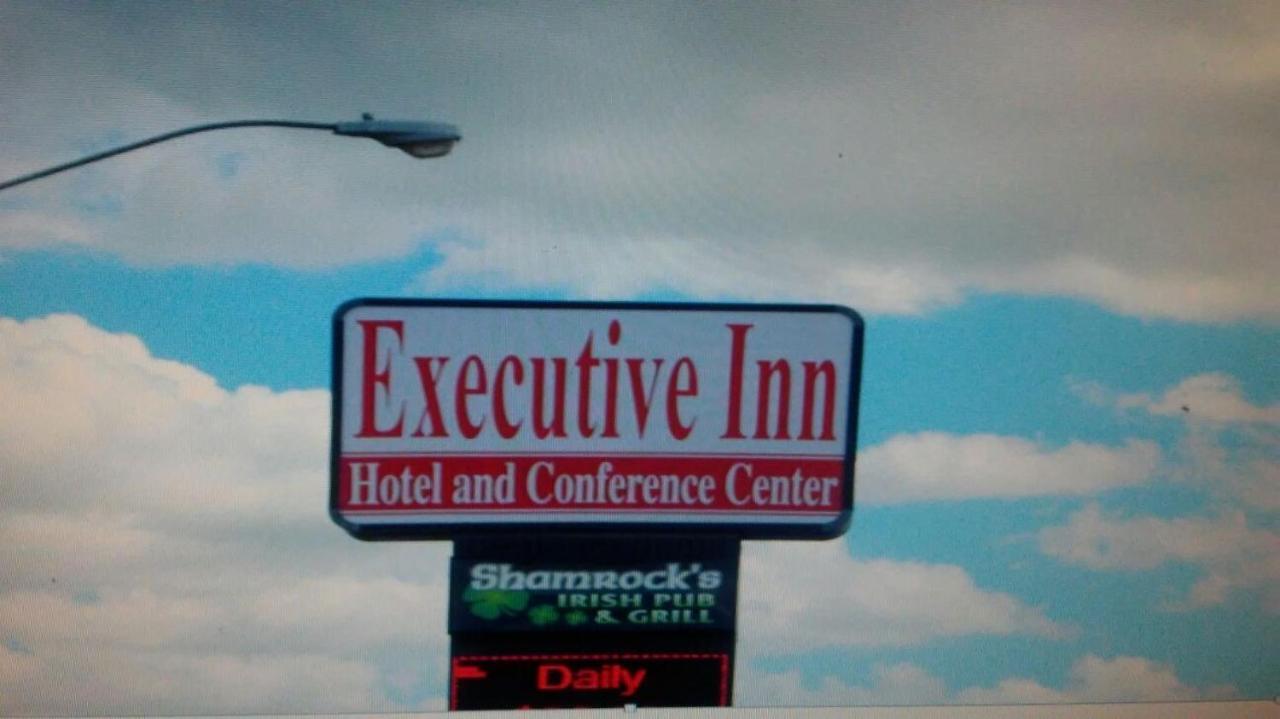 Executive Inn Hotel&Conference Center Lawton Exterior foto